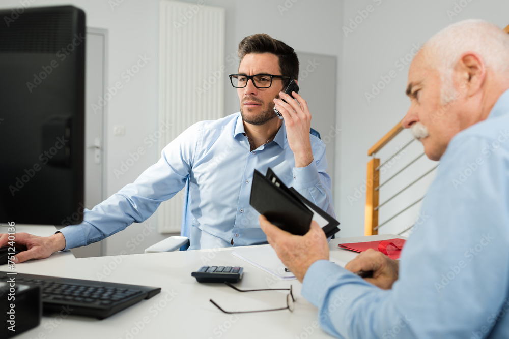 businessman talking on the phone in the office