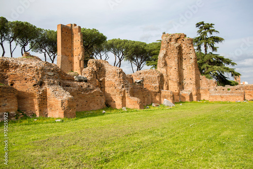 Canvas Print Remains at the Palatine hill archaeological park in Rome, Italy.