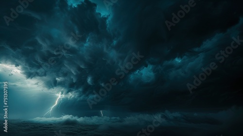 Espectacular vista de una tormenta eléctrica intensa con múltiples rayos surcando un cielo nocturno nublado photo