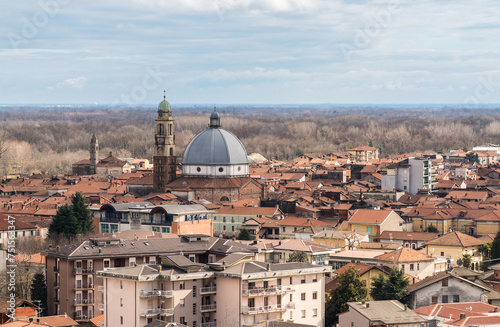 Tableau sur toile Top view on the Gattinara city with the parish church of San Pietro Apostolo, pr