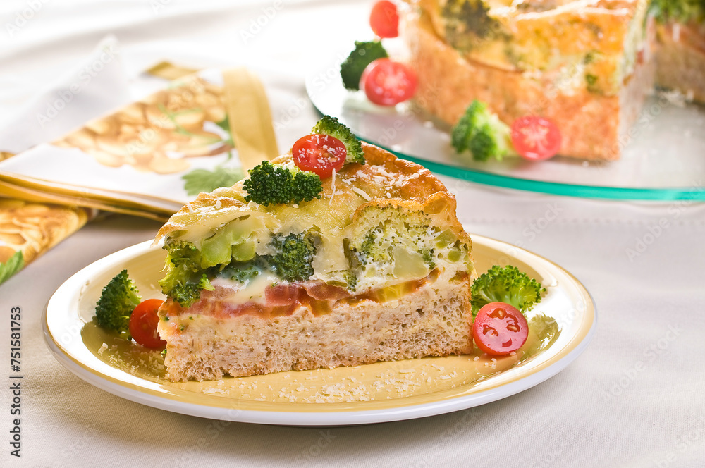 Torta de legume recheada Torta de legume recheada