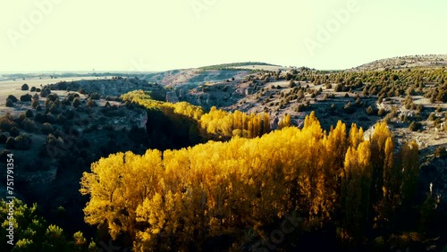 Colores otoñales en la provincia de Segovia photo