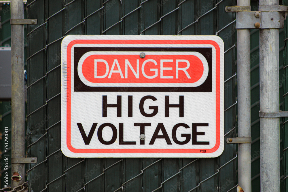 Naklejka premium Danger High Voltage warning sign