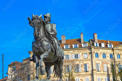 Place de Neuve und General-Dufour-Denkmal in Genf (Schweiz)