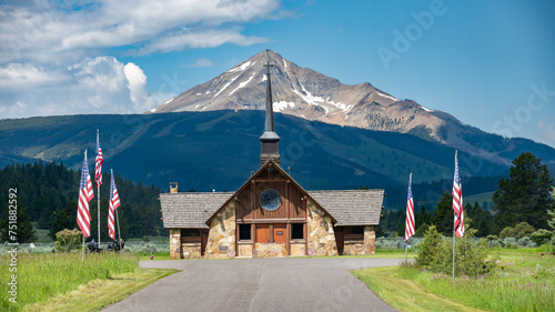 Valokuva soldiers chapel big sky montana