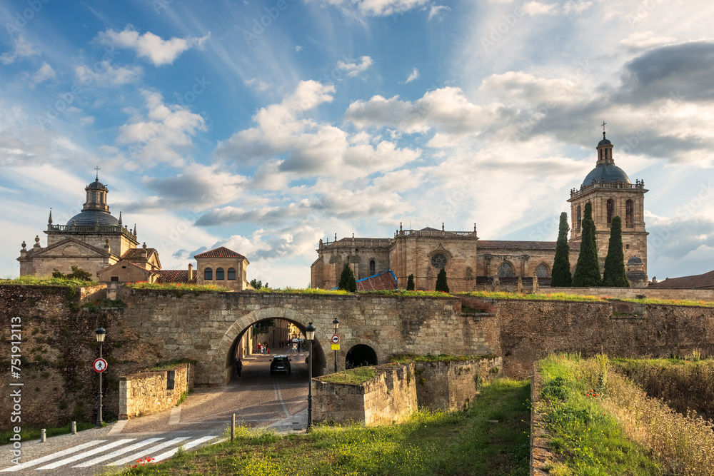 Beautiful view of the walls, Amayuelas gate and Santa Maria cathedral in the historic area of Ciudad Rodrigo in Spain.