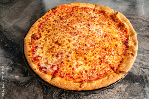 Large plain pizza