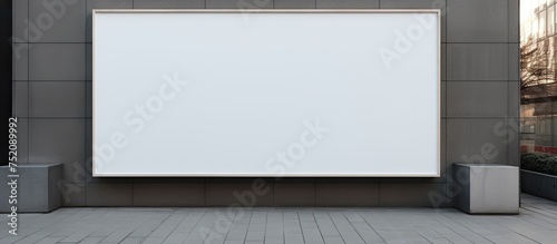 Urban Advertising: Showcase...