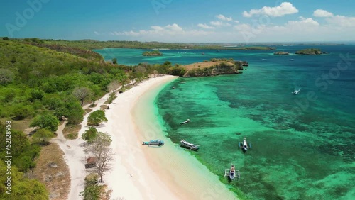 Wallpaper Mural Aerial view of Pink beach in Lombok, Indonesia Torontodigital.ca