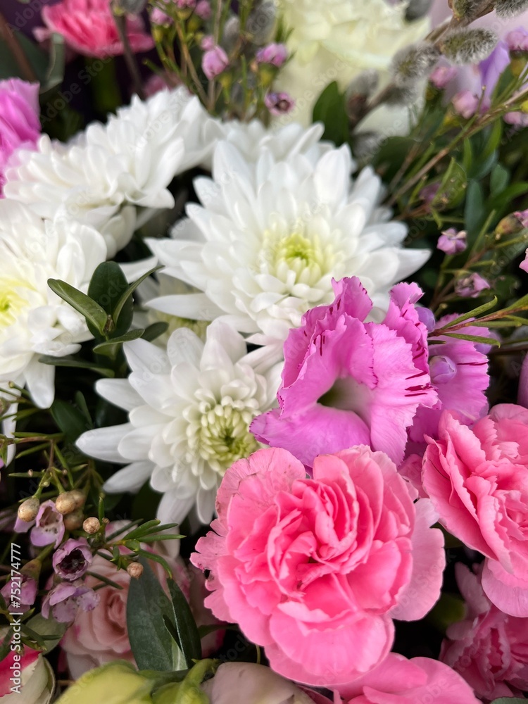 bouquet of pink roses