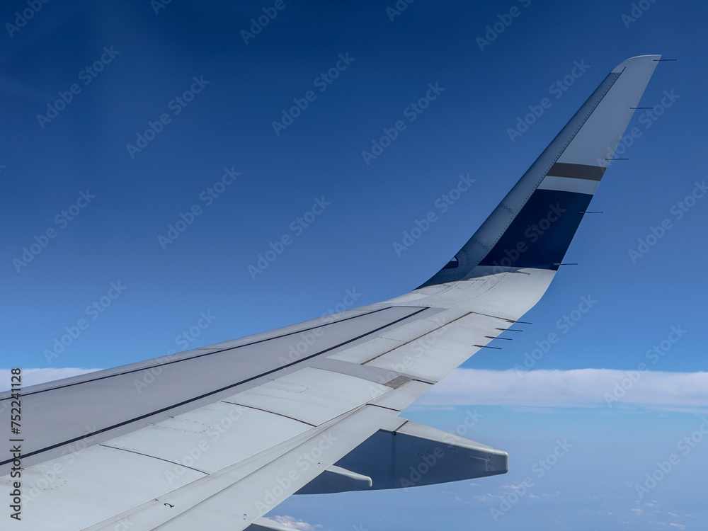 A navigation light on the plane. A navigation light on the plane.