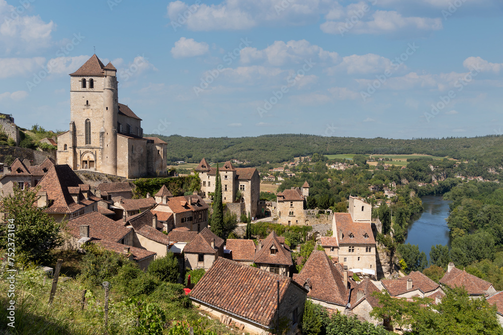 saint cirq lapopie les plus beaux villages de France