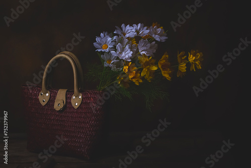  flowers in red babboo bag.