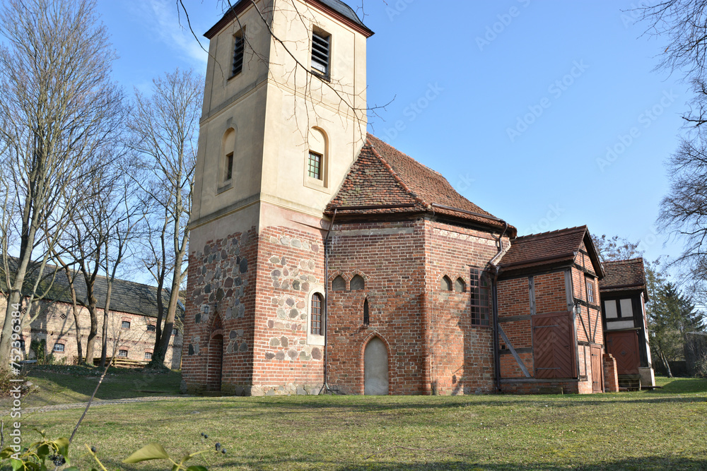 Historische Kirche in Ketzür im Havelland, Makr Brandenburg