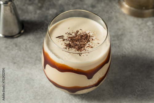 Boozy Frozen Chocolate Mudslide Cocktail