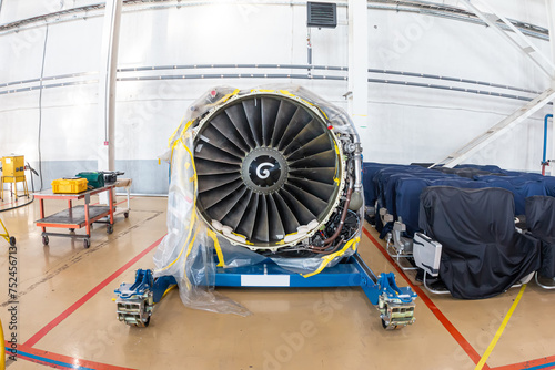 Принти на полотні High-bypass turbofan airplane engine in aviation hangar