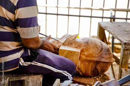 Sri Lankan Traditional wood craft and craftsmen