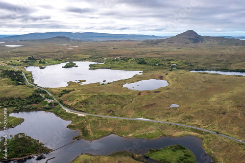 Obraz na płótnie Morning scene with a cloudy day in Galway Ireland, Pine Island aerial view w salonie