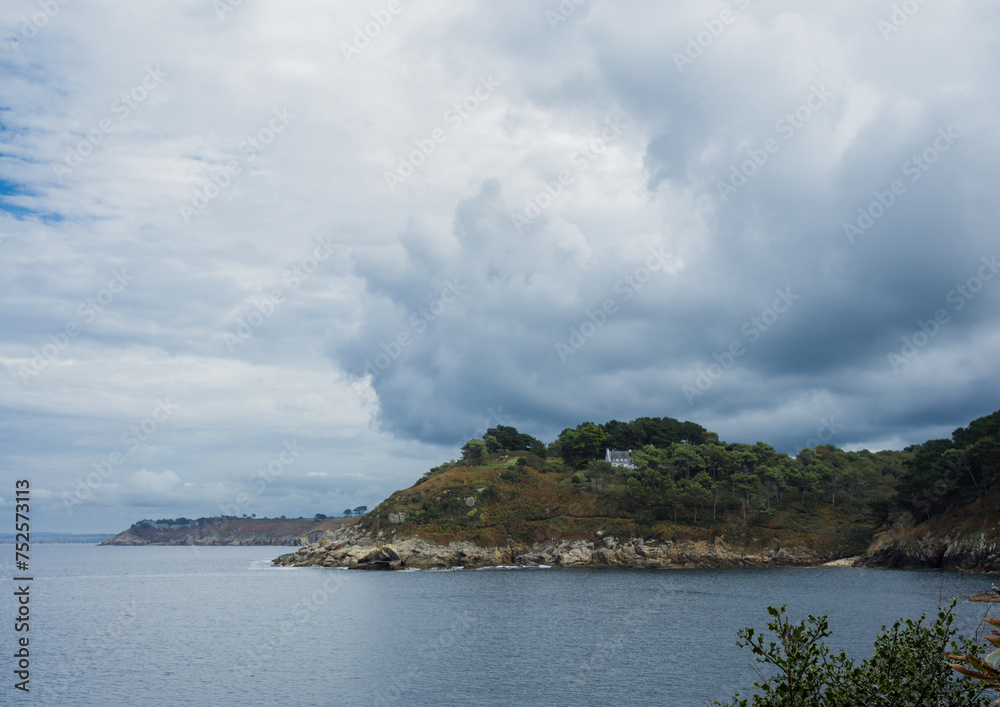 Fototapeta premium Rochers aux nuages