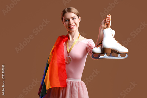 Female figure skater with f...