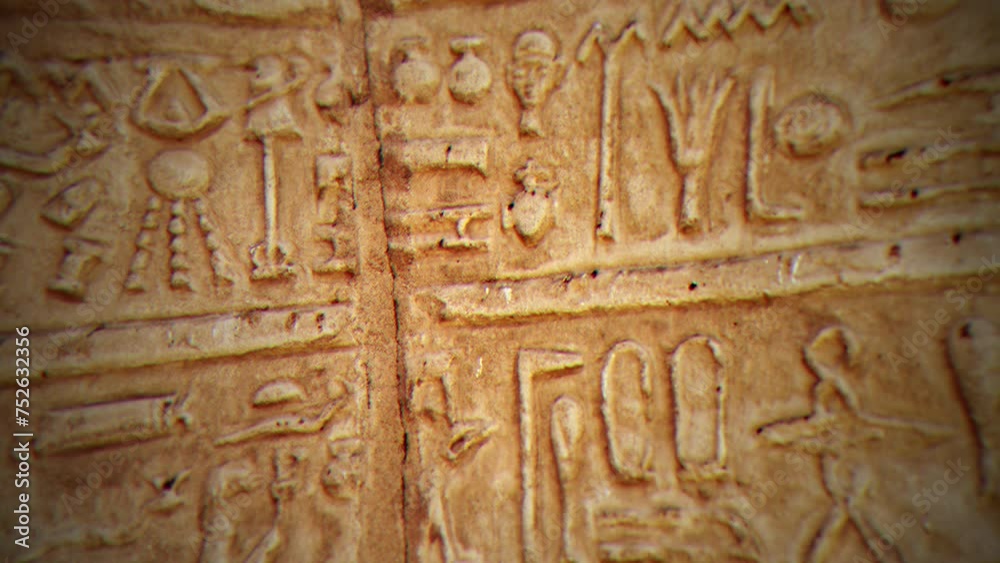 Presentation of Ancient Egyptian Remains with Slide Projector. 14. Presentation of Ancient Egyptian Remains with Slide Projector. 14.