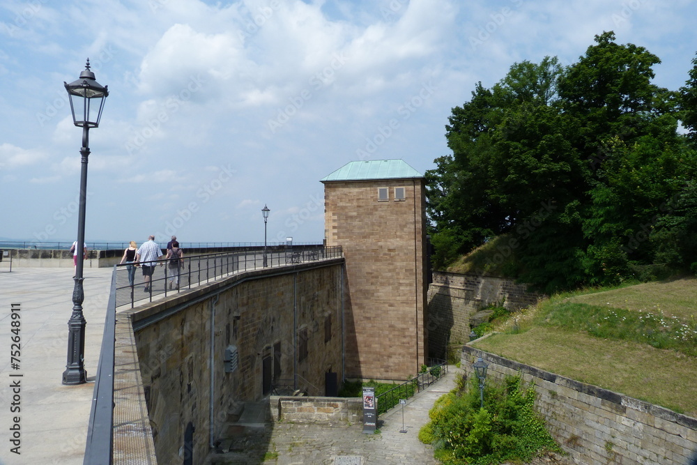 Festungsmauer und Kasematte auf der Festung Königstein in der Sächsischen Schweiz