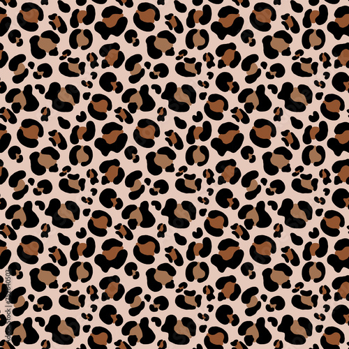 Original seamless leopard pattern on a beige background for textiles, packaging, decor and clothing
