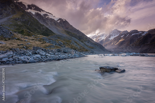 Icebergs at Hooker Lake, New Zealand.