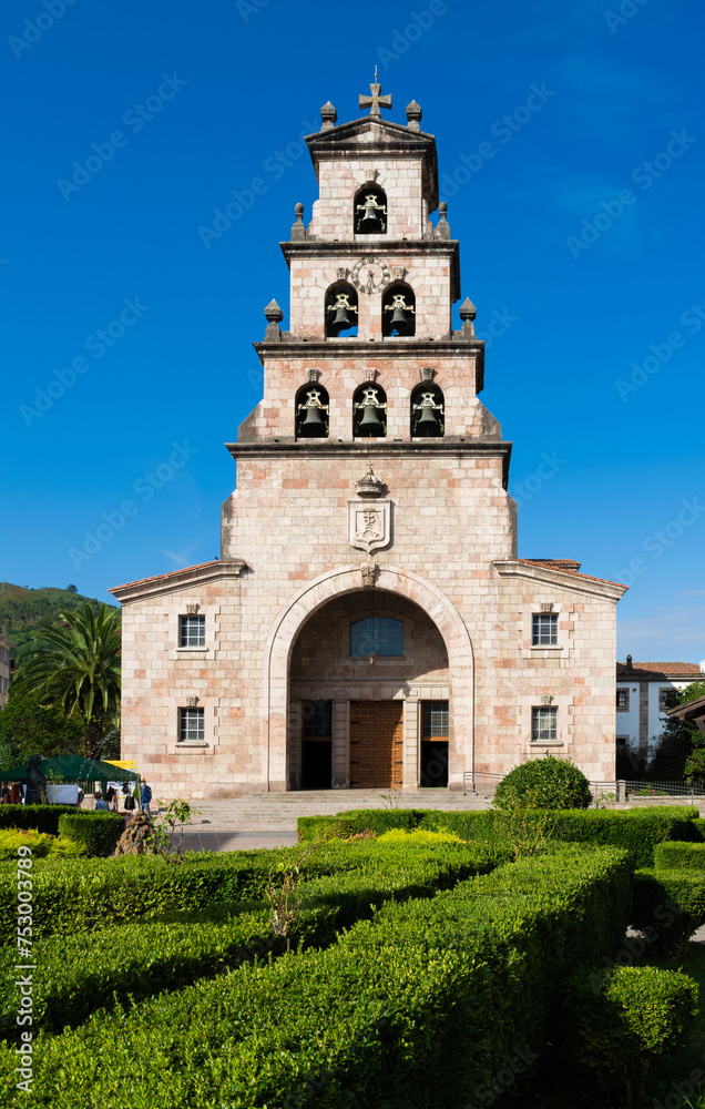 Church of Santa María de la Asunción. Cangas de Onis - Asturias