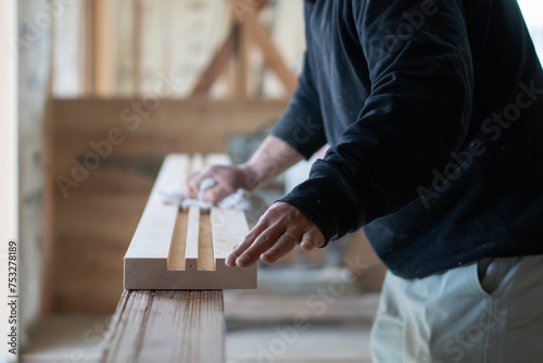 日本の大工 Japanese carpenter photo