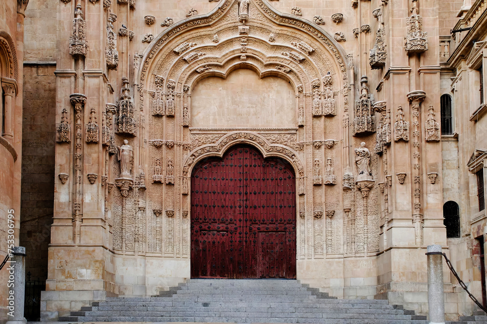 Fototapeta premium Main entrance to the New Cathedral of Salamanca, Spain