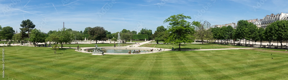 Classic Parisienne Park