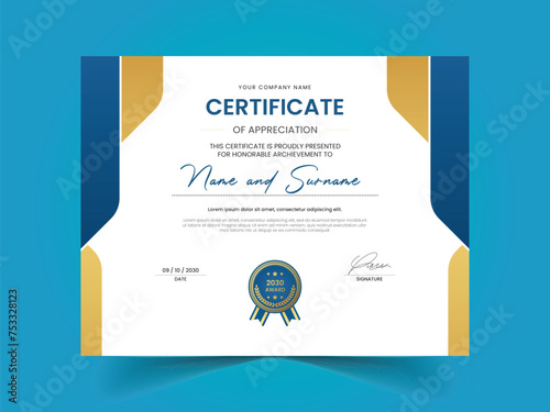 Gradient Gold Luxury Professional Award Certificate Template