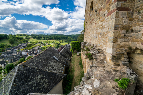 Turenne, village médiéval, est une commune française en Corrèze et région Nouvelle-Aquitaine, France.	
