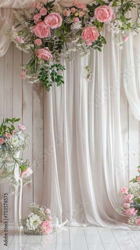 White wedding flowers and wedding decorations © Budimir