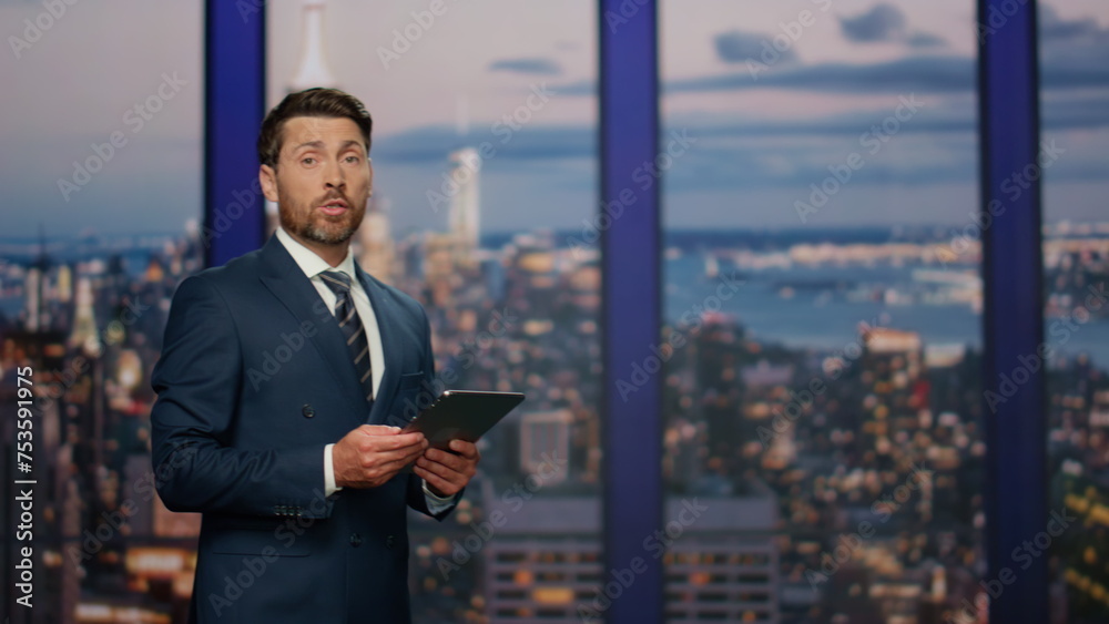 Fototapeta premium Elegant newscaster presenting daily breaking news in television show close up.