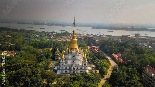Buu Long pagoda at District 9, Ho Chi Minh City, Vietnam © Nguyen Duc Quang