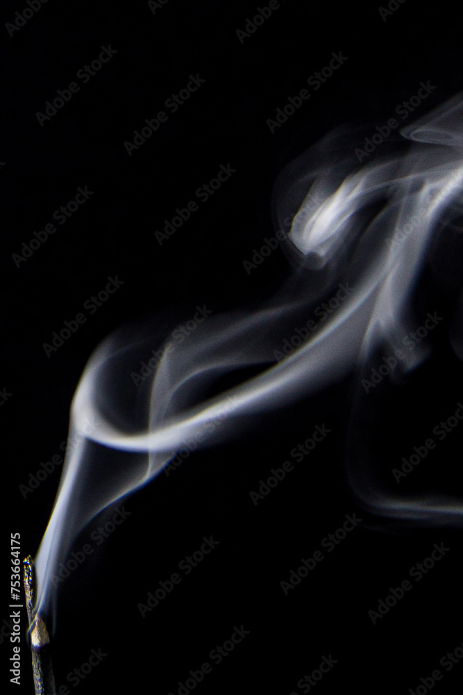 Naklejka premium Fumaça de incenso