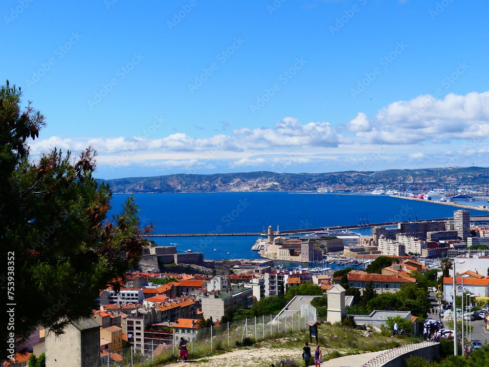 Vue sur le port de Marseille
