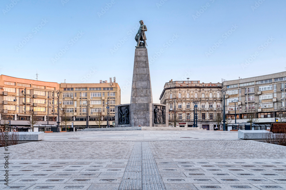 Miasto Łódź- widok na Plac Wolności. - obrazy, fototapety, plakaty 