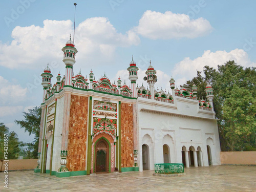 Shrine Hazrat Sakhi Sultan Pir Mehar Ali Shah (Chak 34 R.B , Faisalabad) photo
