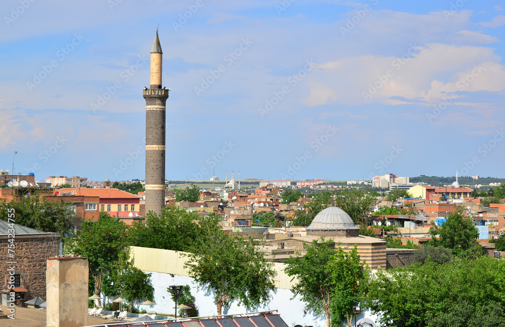 Located in Diyarbakir, Turkey, Husrev Pasha Mosque was built in the 17th century.