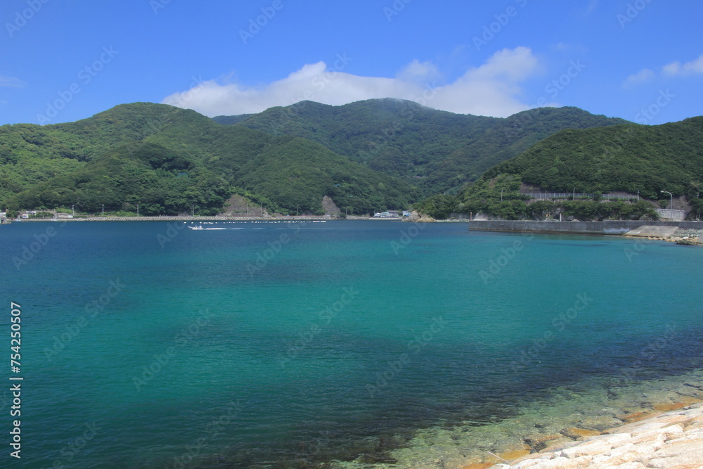 愛媛県伊方町　ムーンビーチ井野浦から見た風景
