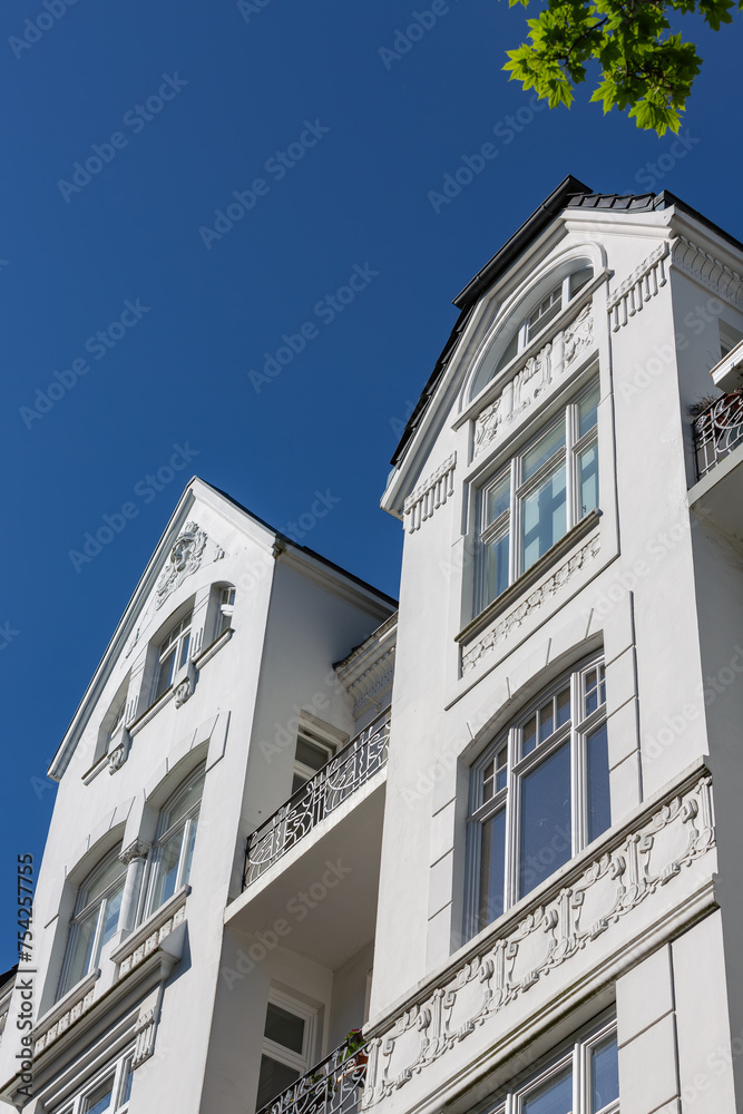 Obraz premium old_dwelling