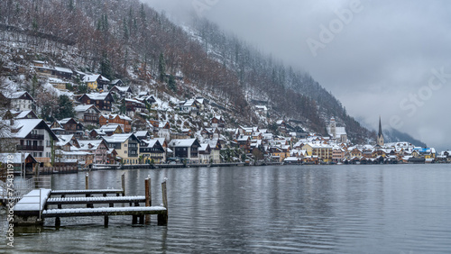Obraz na płótnie Hallstatt am Hallstättersee im Salzkammergut
w salonie
