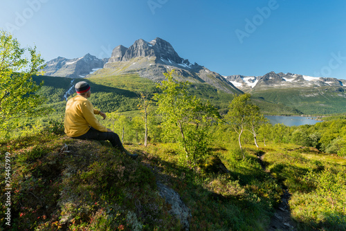 Wanderer, Skarfjellet, Innerdalen, More og Romsdal, Norwegen photo