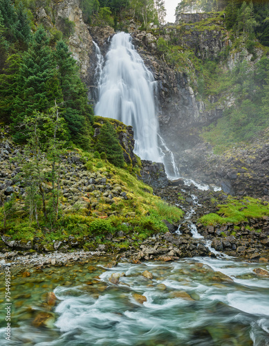 Espelandsfossen, Vestland, Norwegen photo