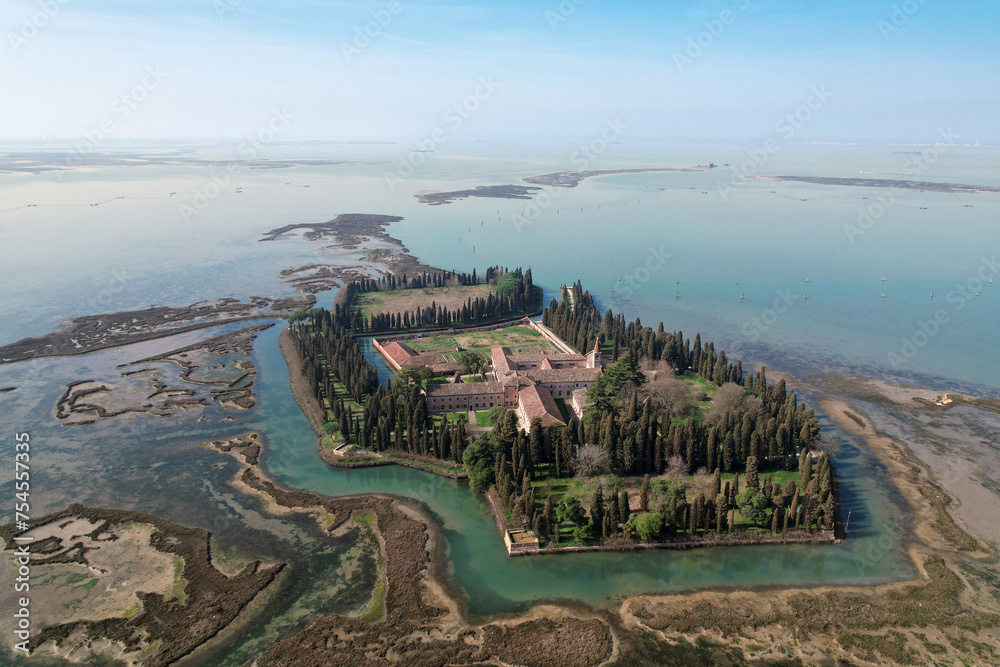 Klosterinsel vor Sant'Erasmo - Insel in der Lagune von Venedig