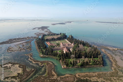 Klosterinsel vor Sant'Erasmo - Insel in der Lagune von Venedig photo