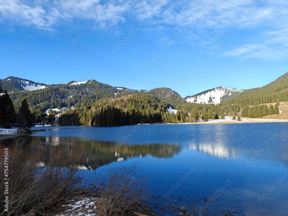 lake and mountains Spizingsee